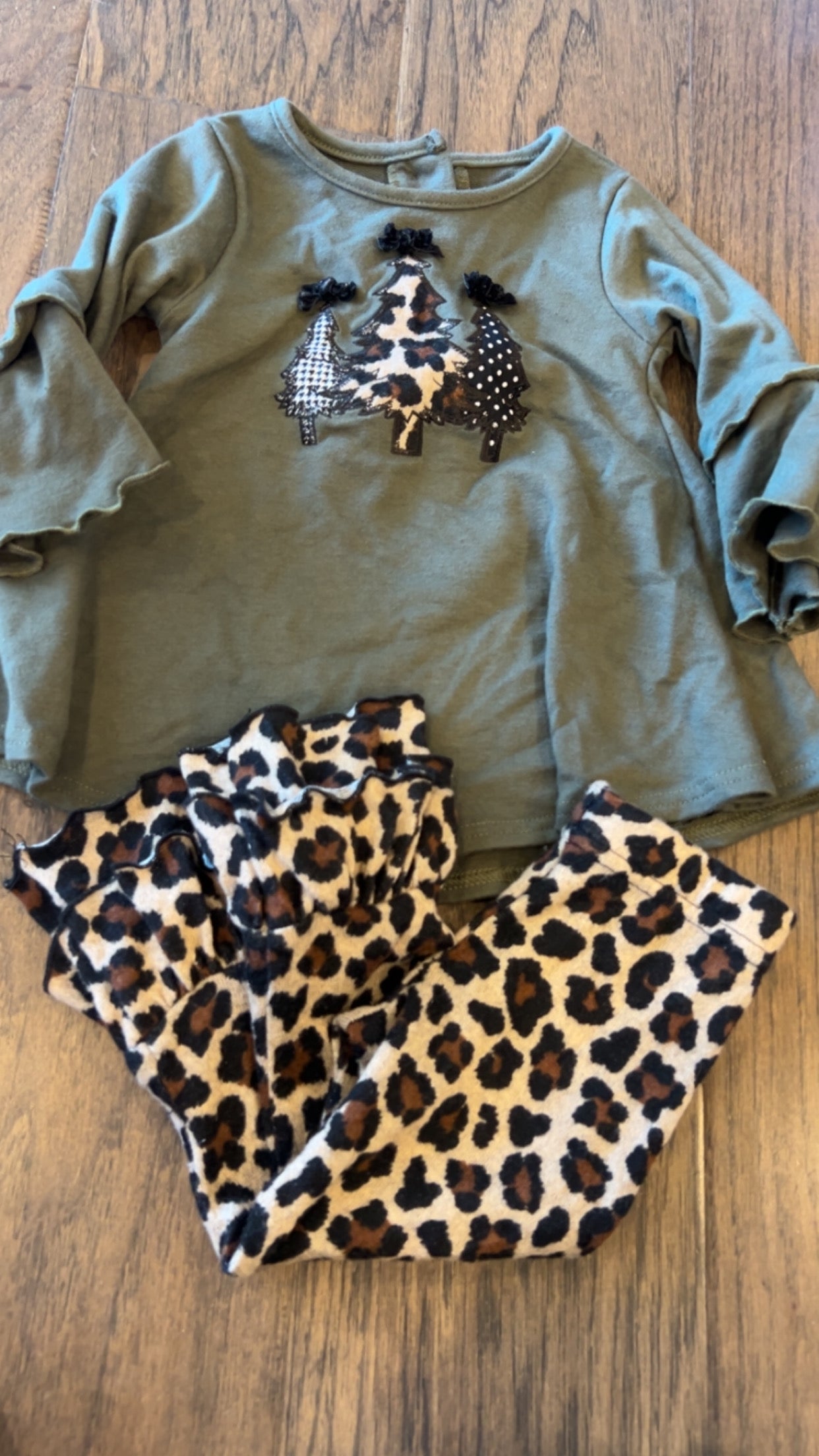 Ricrac & Ruffles size 18m