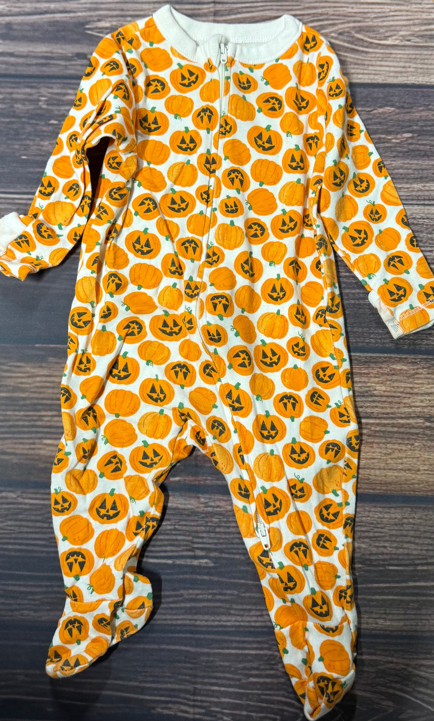 Old Navy 3-6m