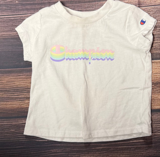 Champion 18m..has staining around neck