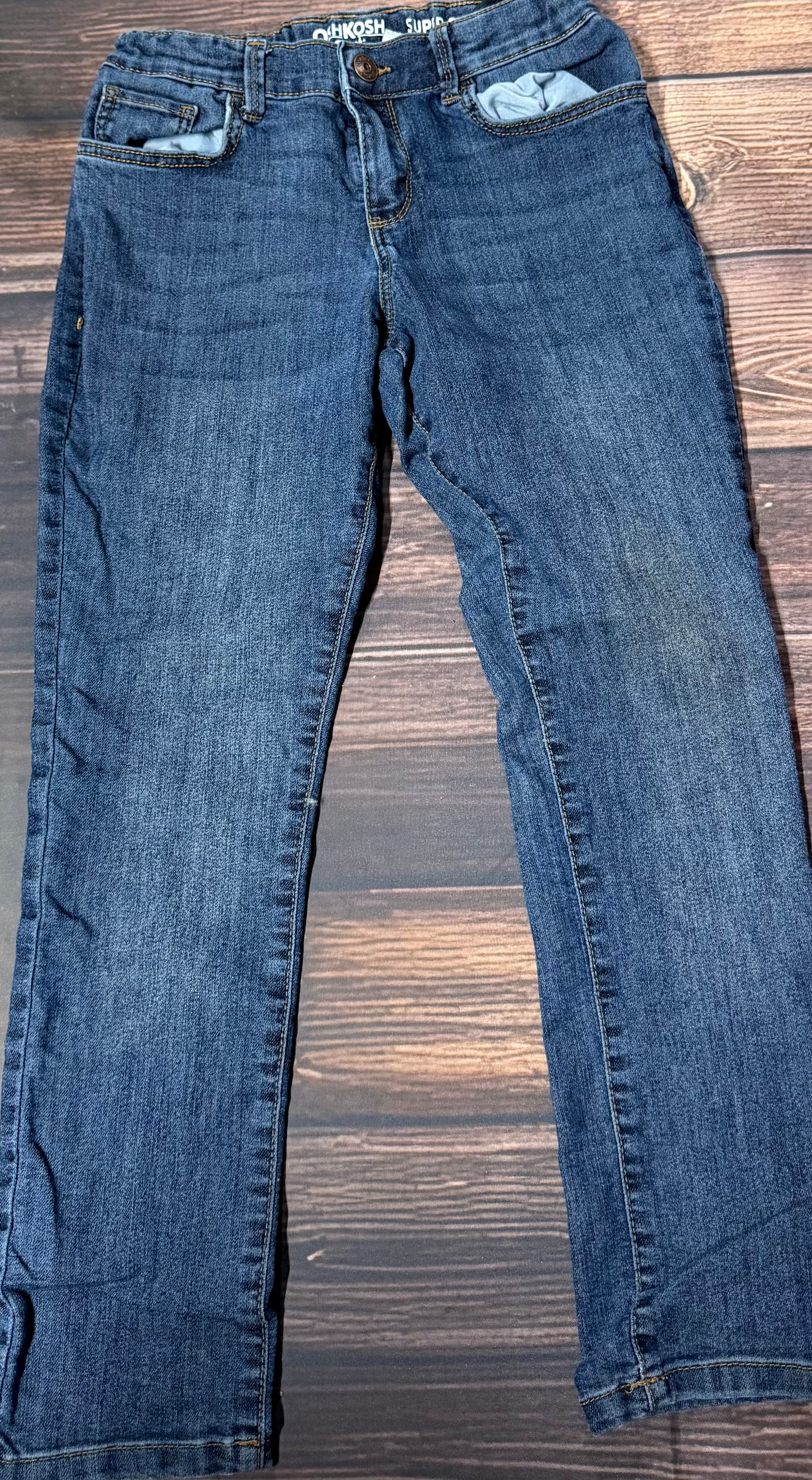 Oshkosh 8P..has faint staining