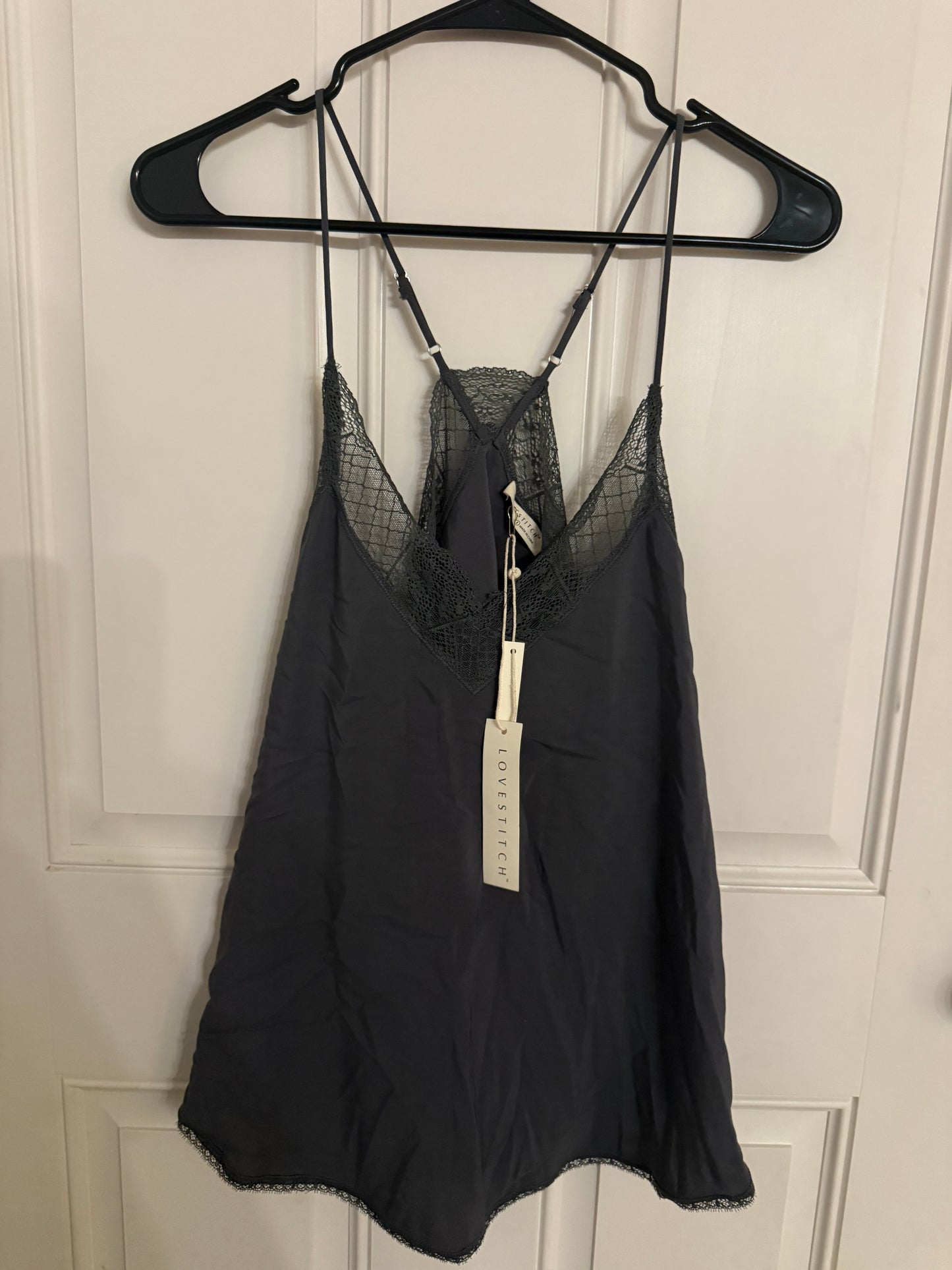 NWT Lovestitch large