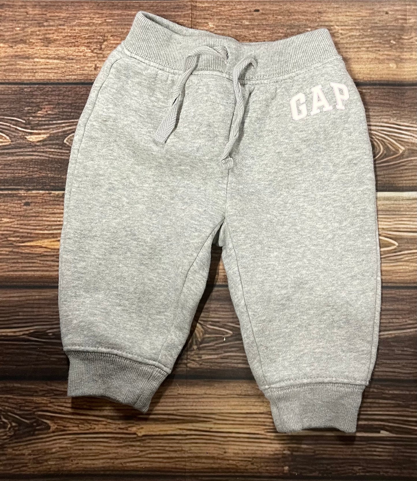 Gap 3-6m