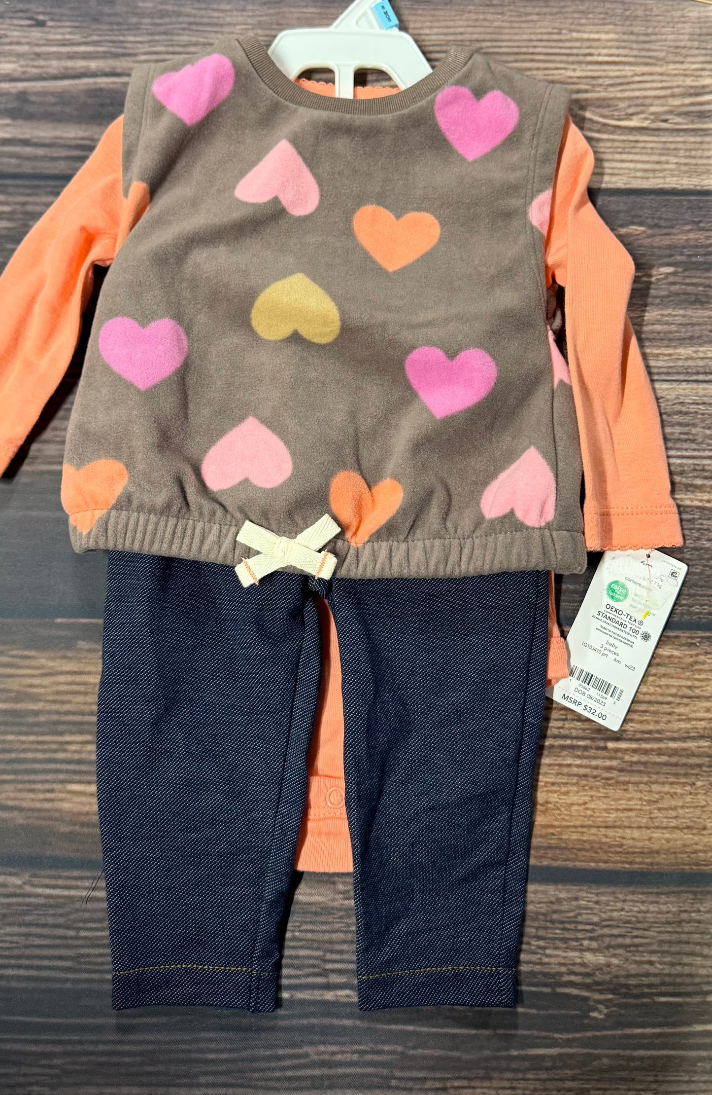 NWT Carter’s 6m