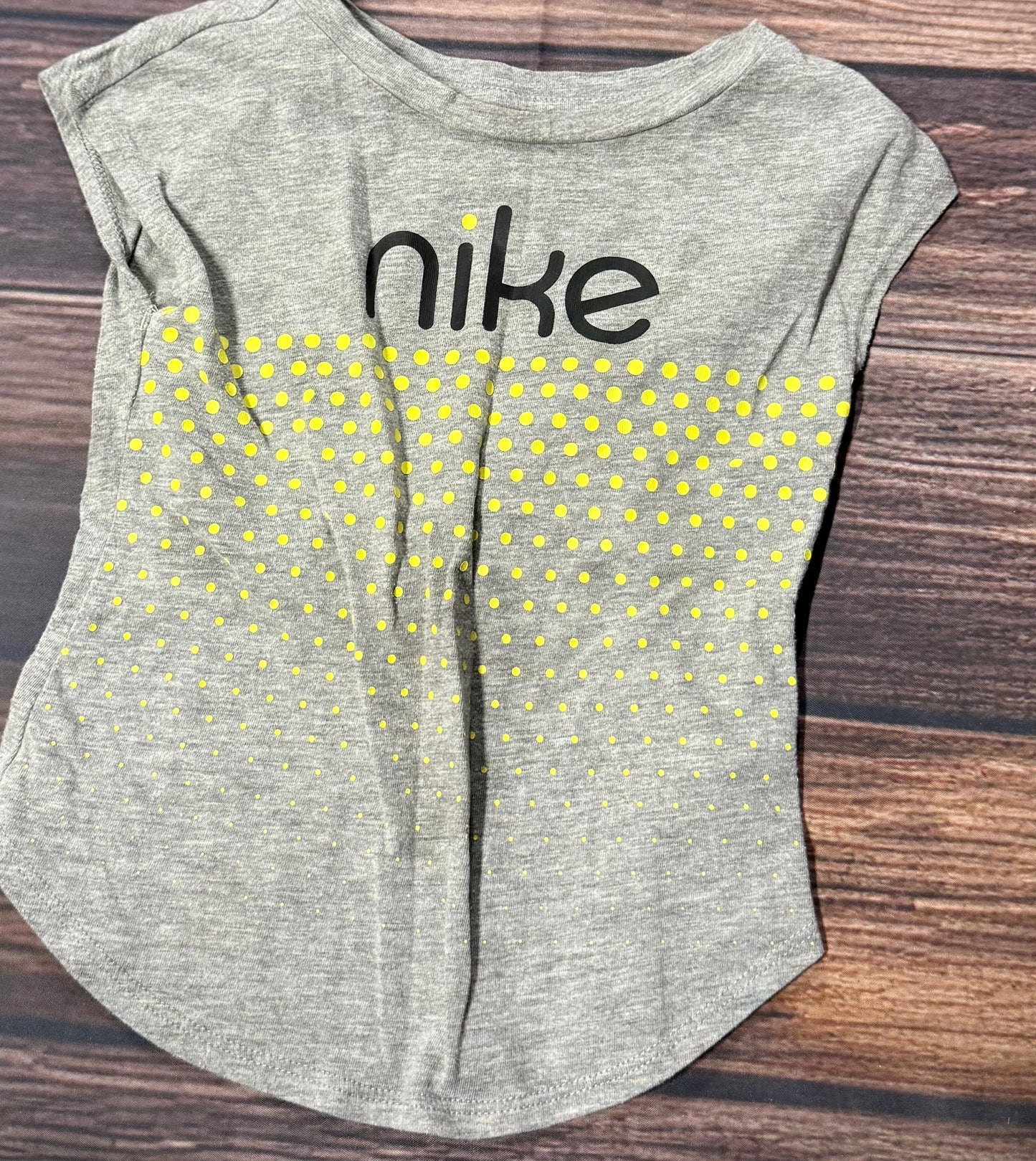 Nike 2T..slight staining