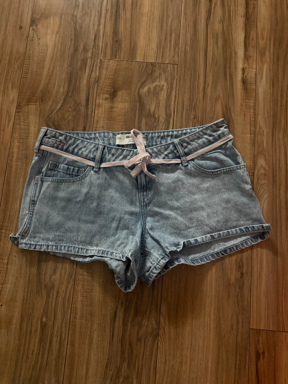 Hollister 14 W32