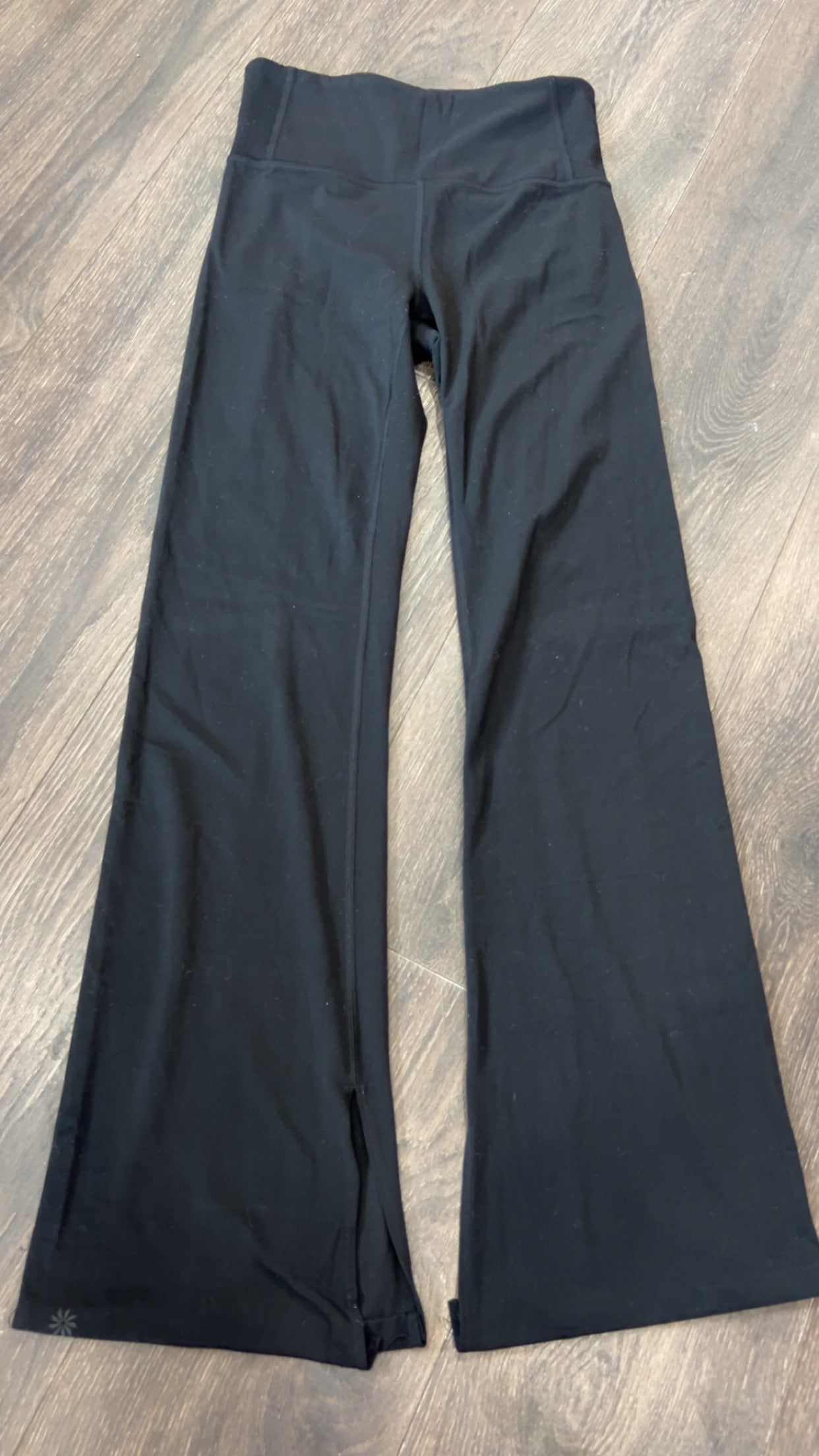 Athleta XS.. retail $119