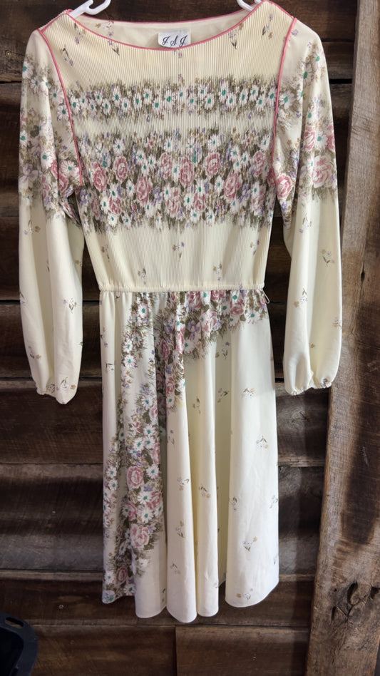 Vintage dress size 10