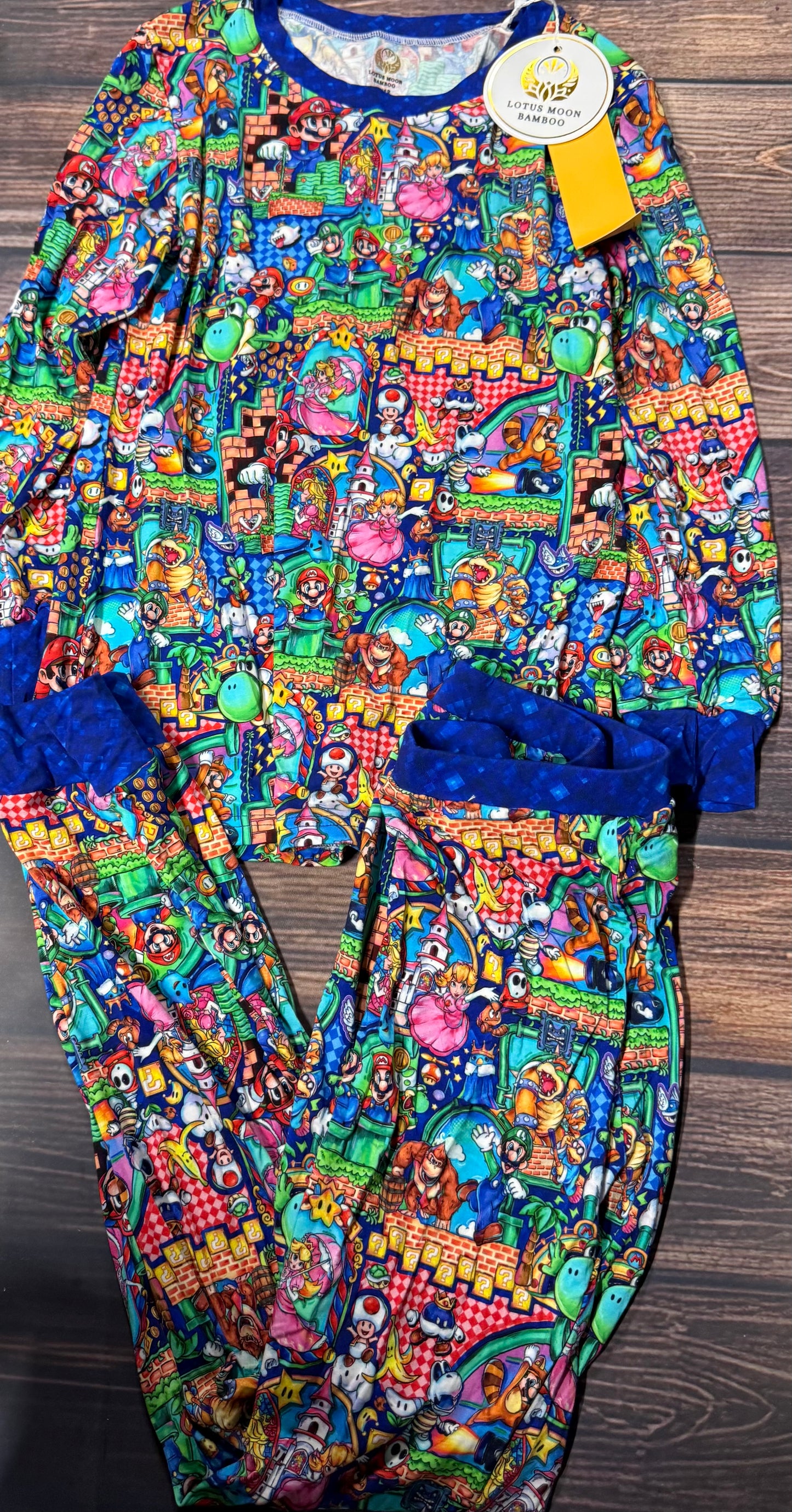 Nwt Lotus Moon bamboo 10/12