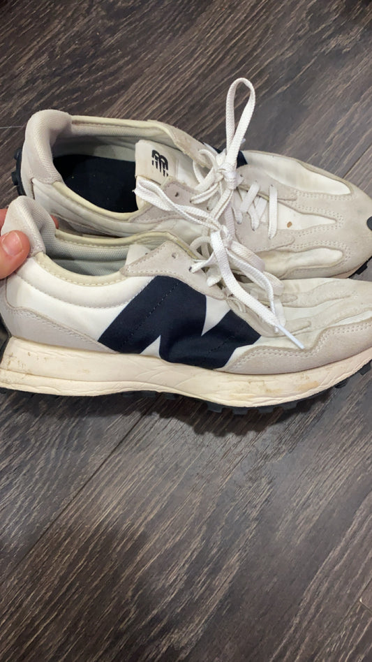 New Balance size 8.. has untreated spot as shown