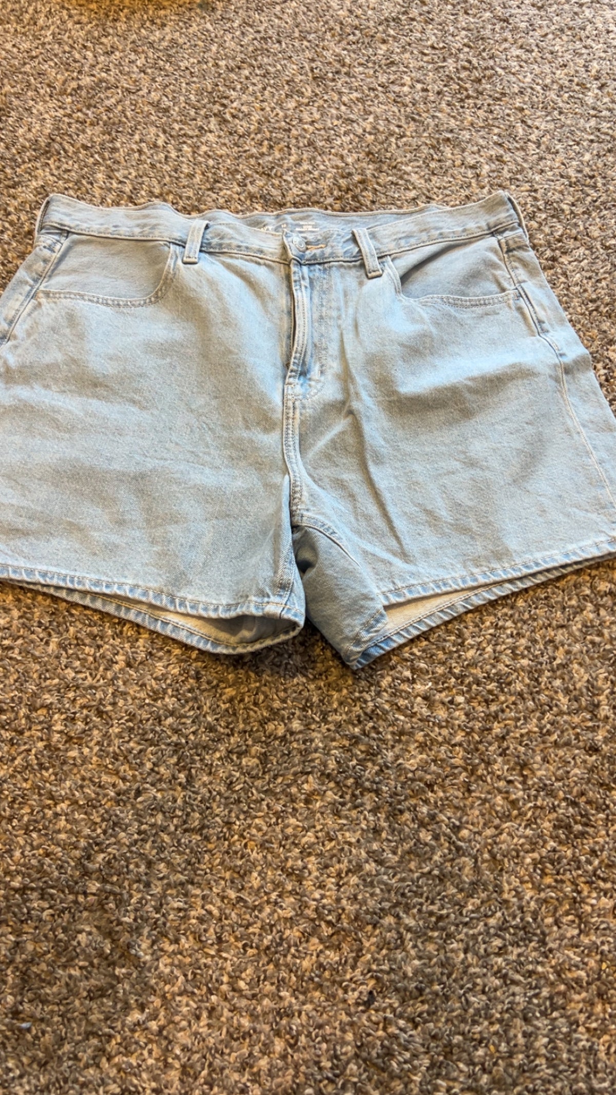 Old Navy high-rise wow baggy short size 16