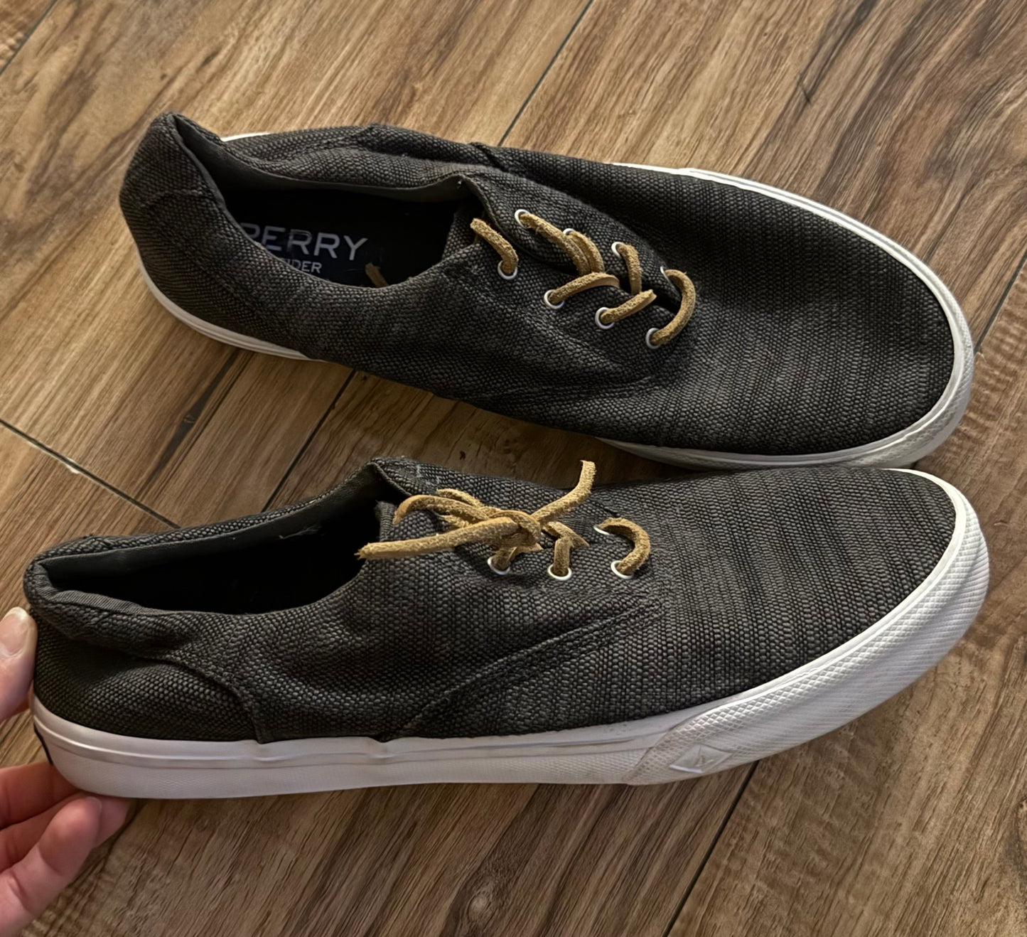 Sperry 10.5