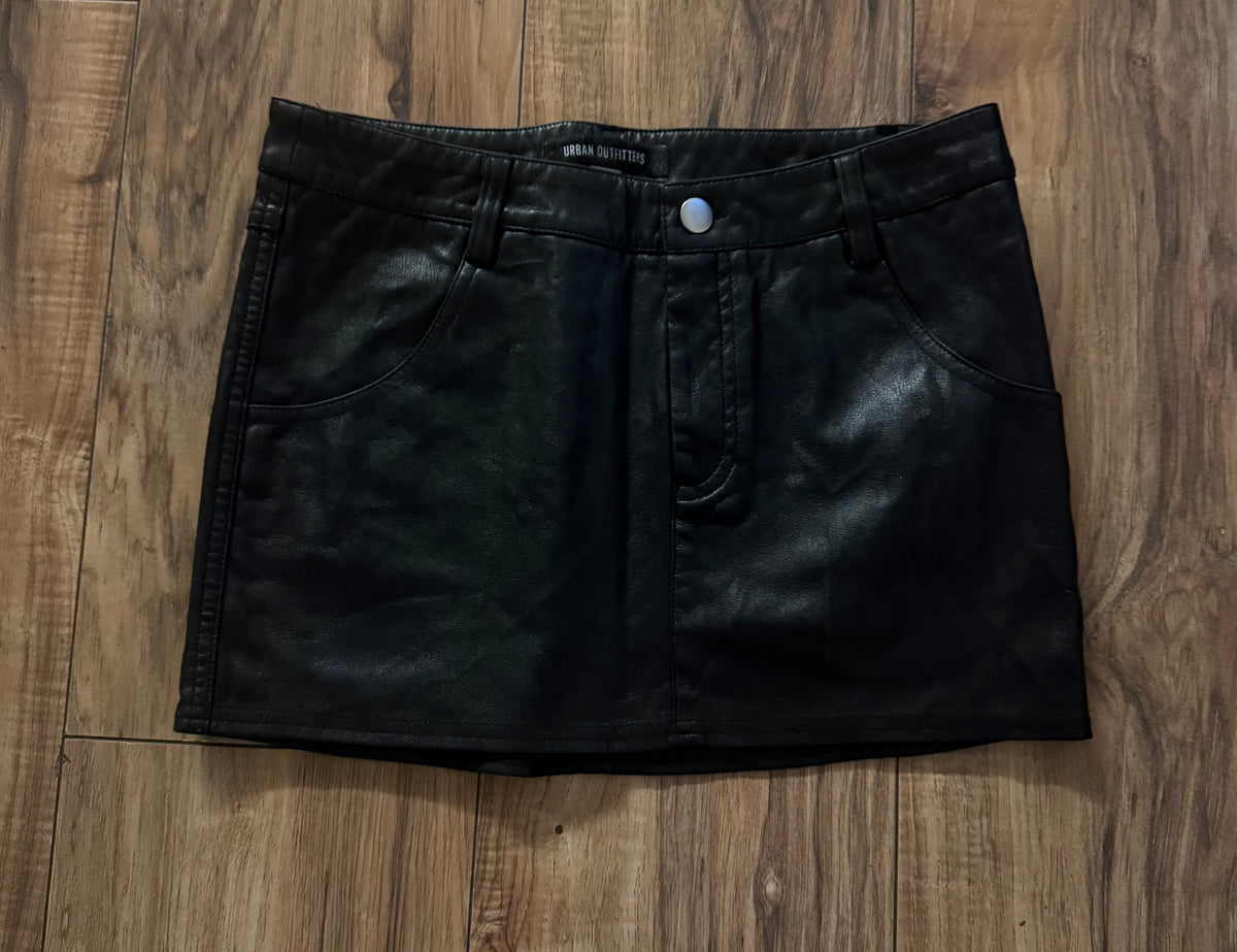 Urban outfitters size small