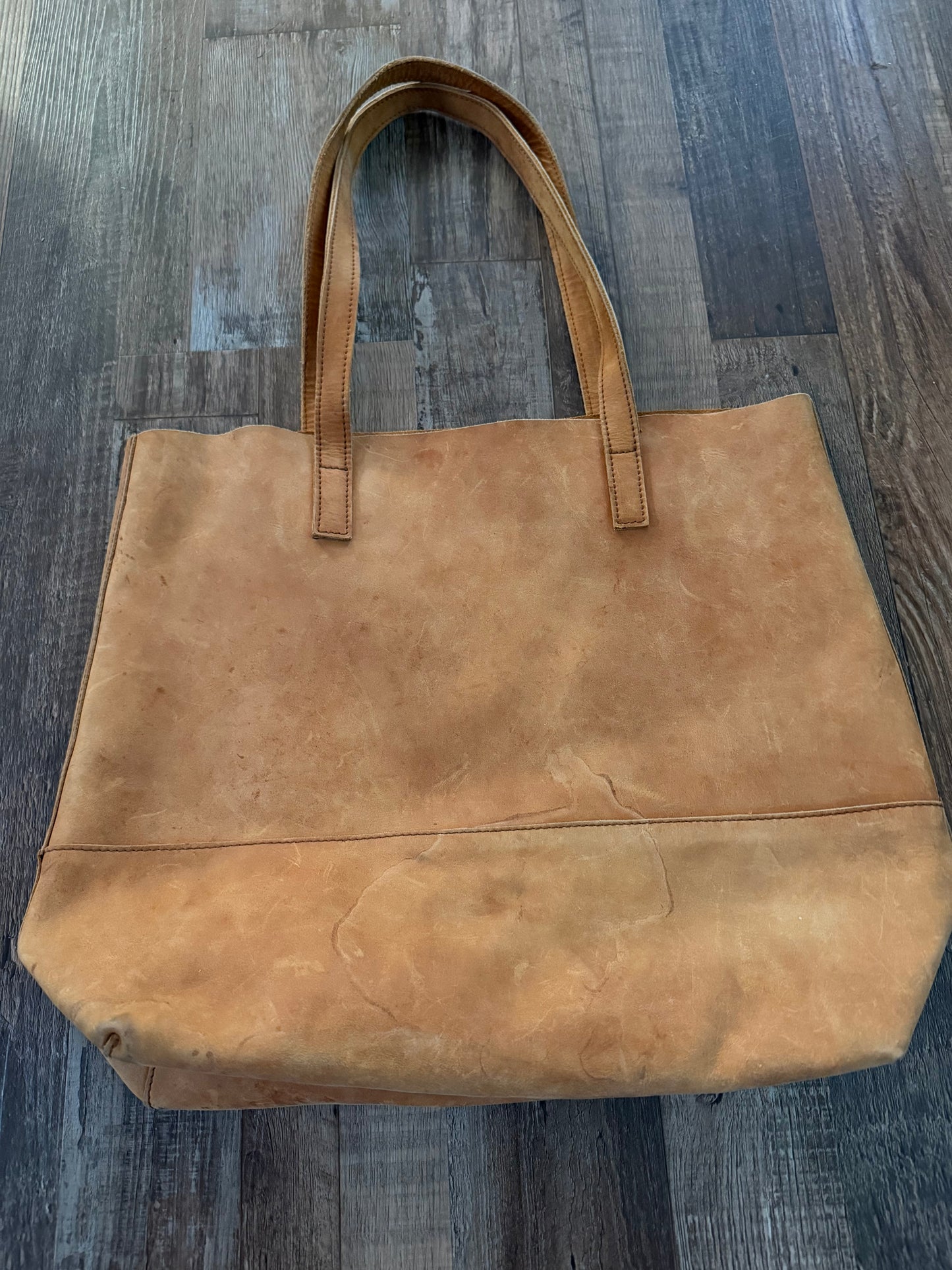 oak&tan - has some wear and water spot - GREAT quality