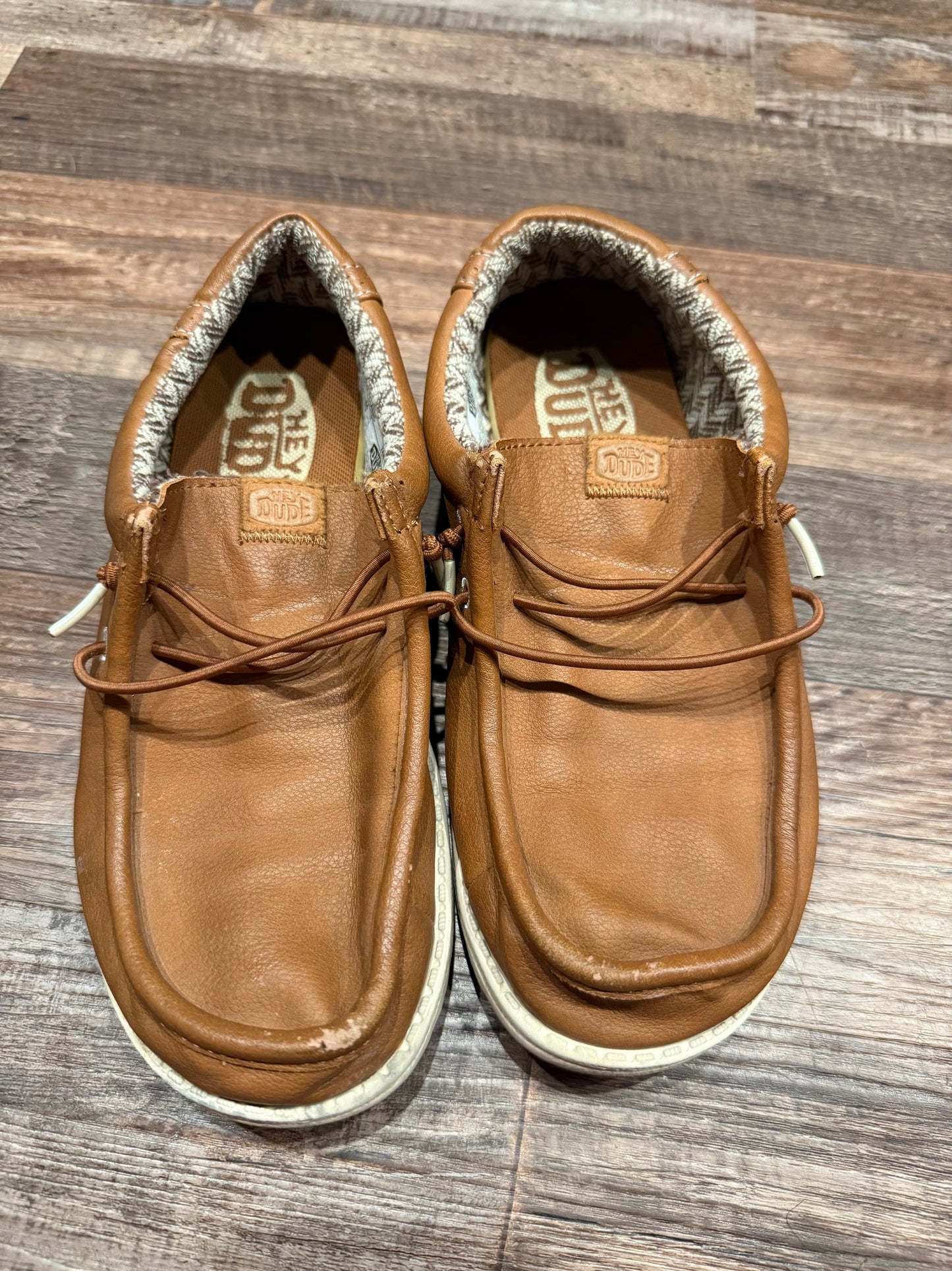 hey dude size 4y