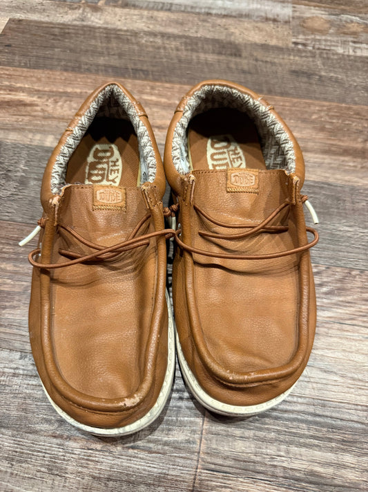 hey dude size 4y