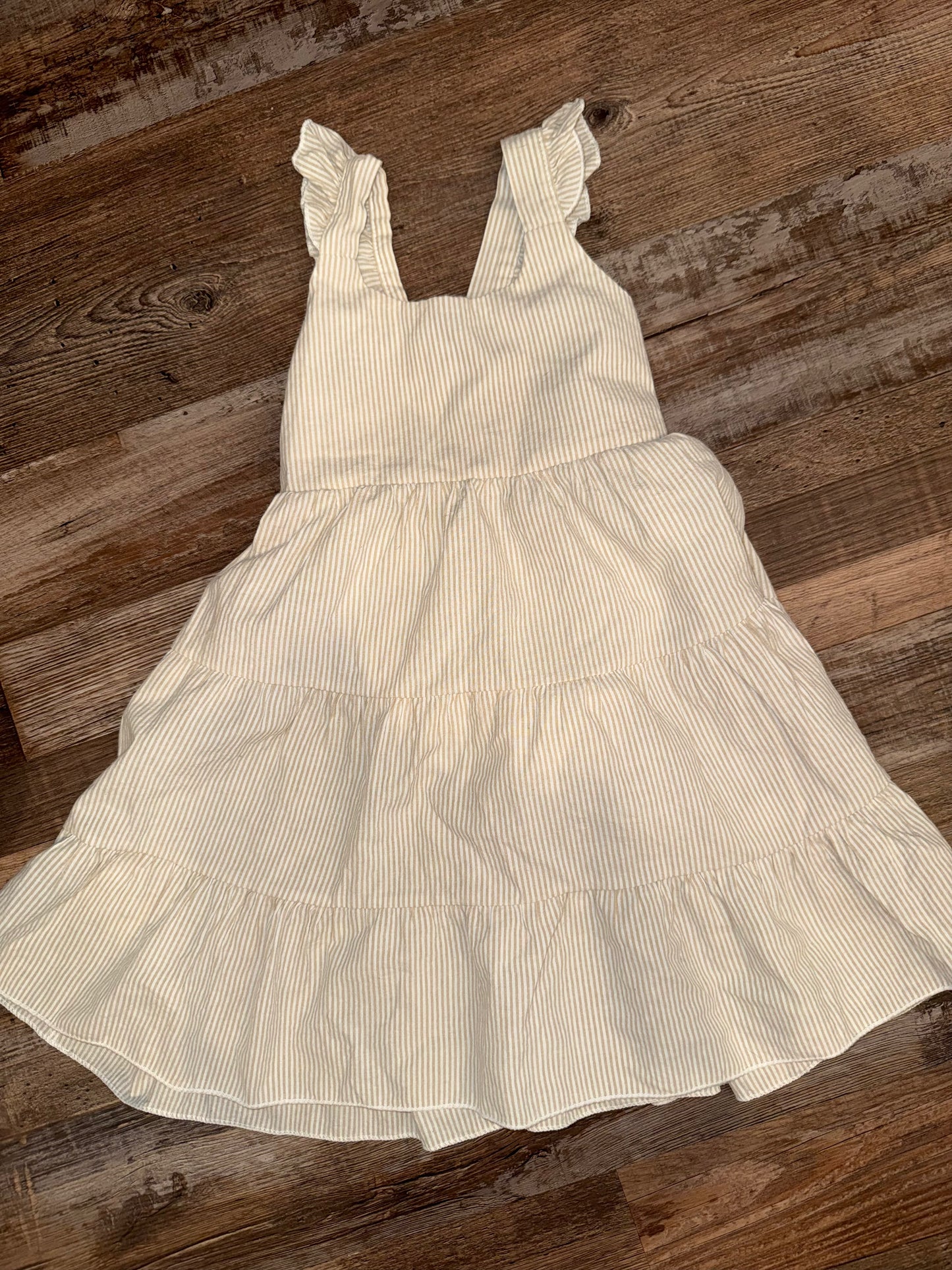 size 4/5y