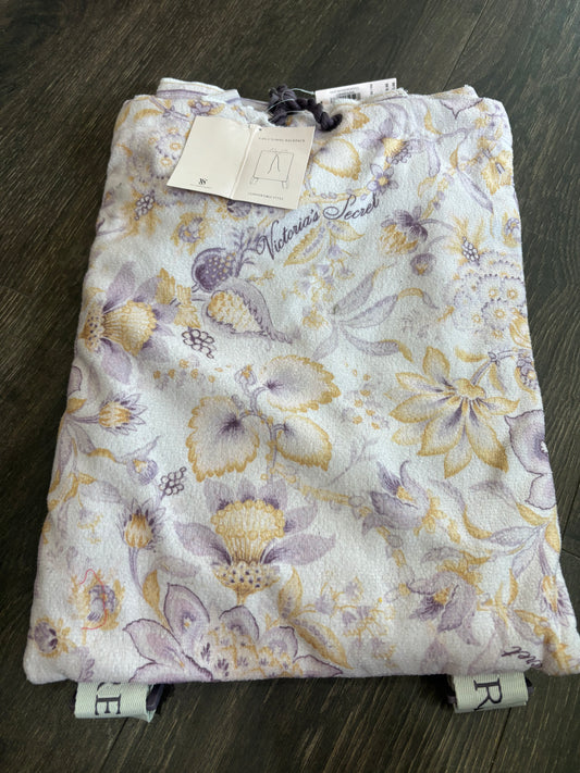 NWT for $50 victoria secret 2 in 1 towel backpack