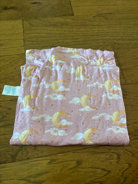 posh peanut swaddle