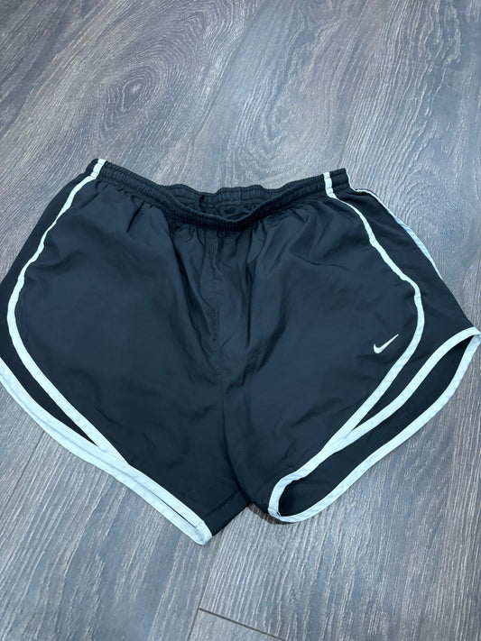 nike medium