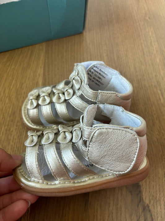 wee squeaks size 5