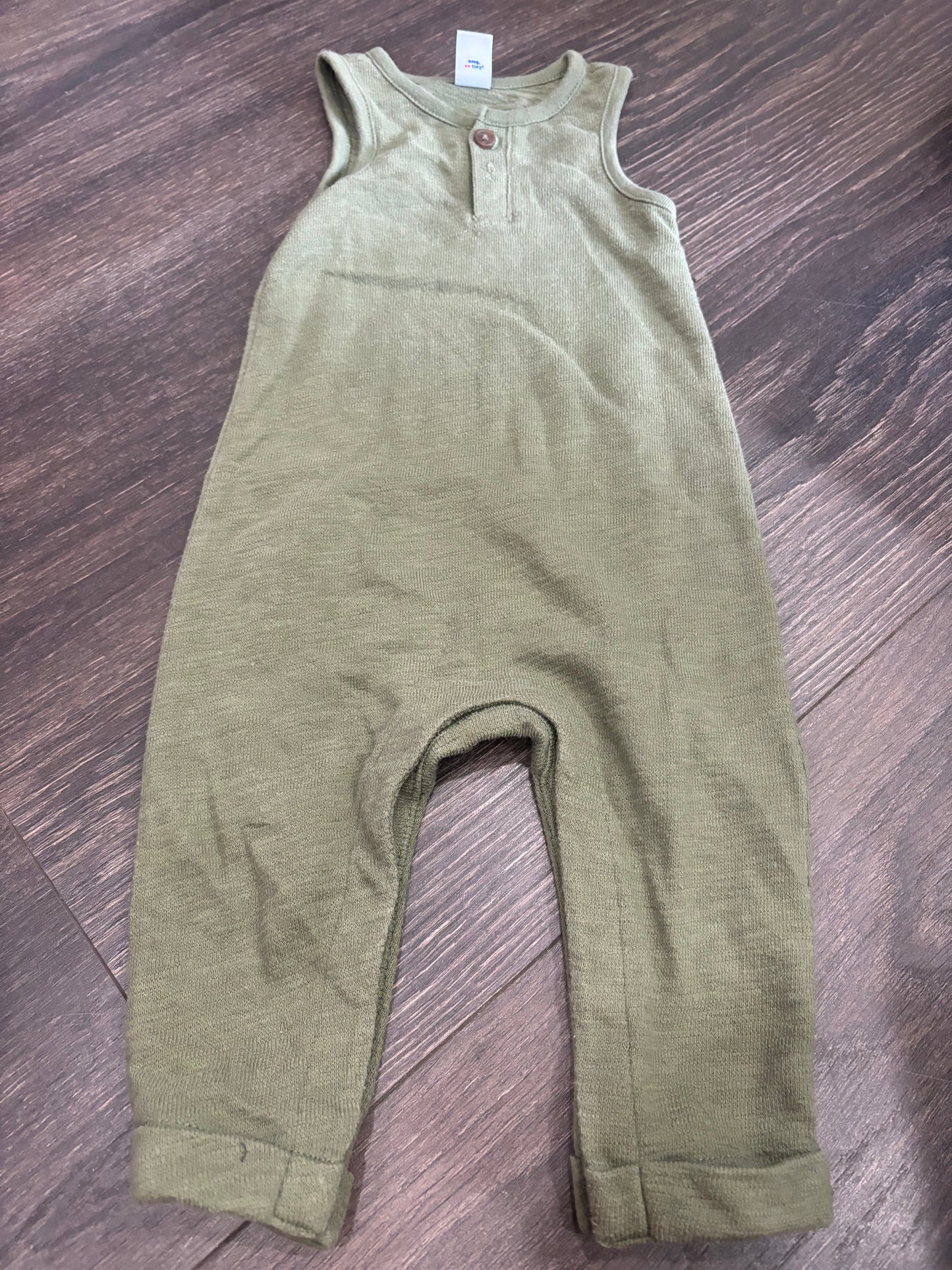 old navy 6-12m