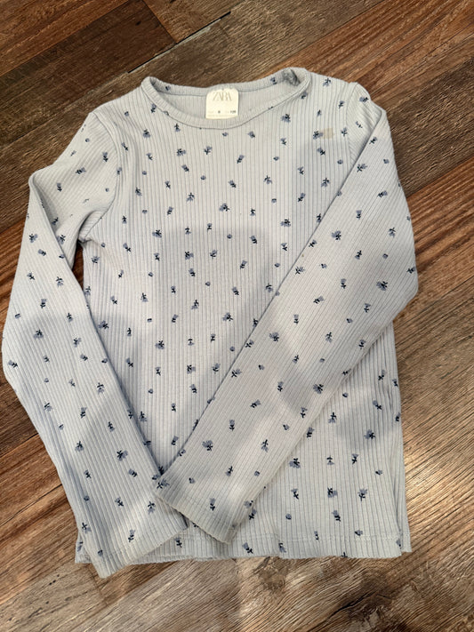 zara size 8 * spot on top