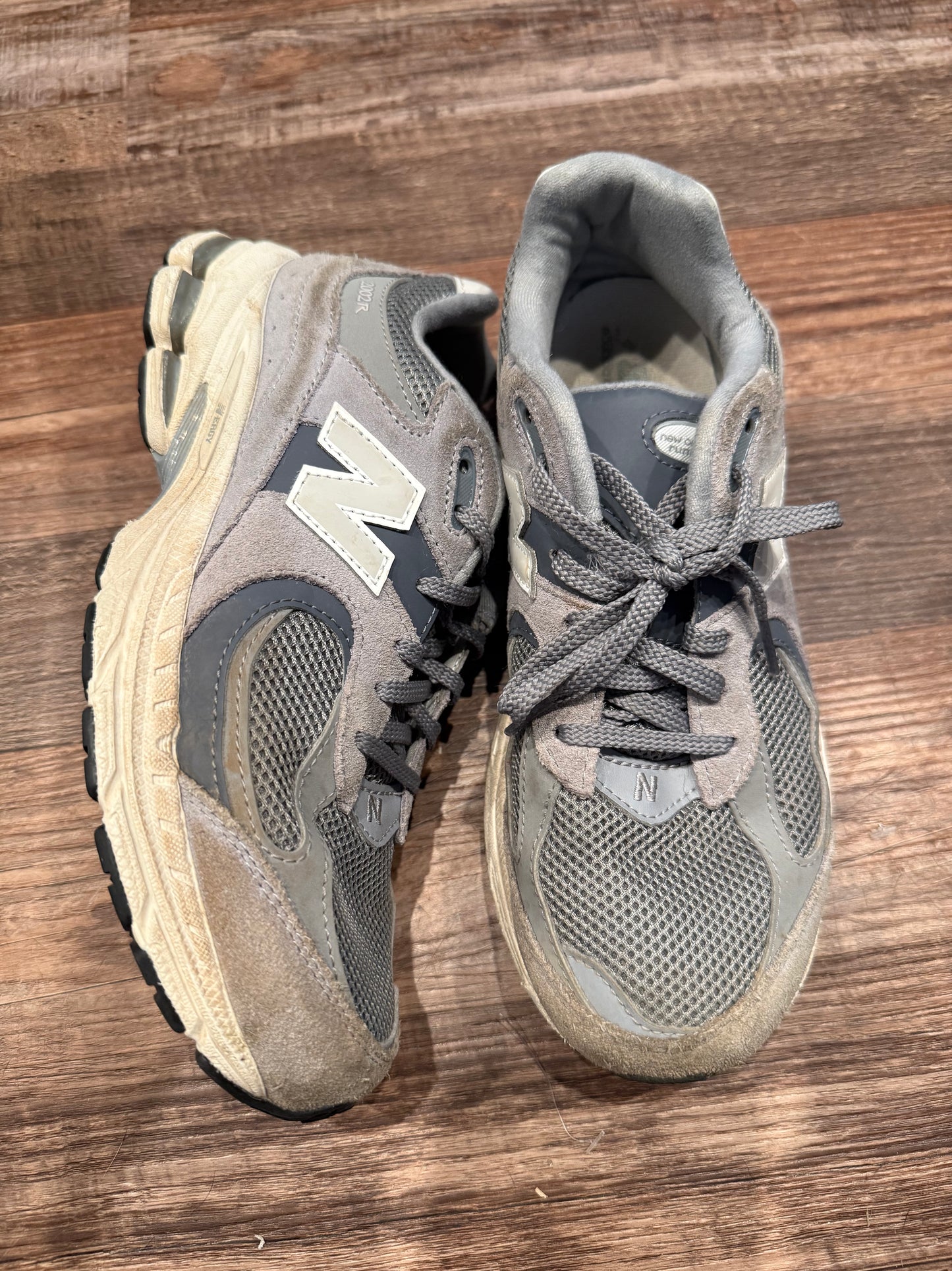 new balance mens 7 womens 8.5