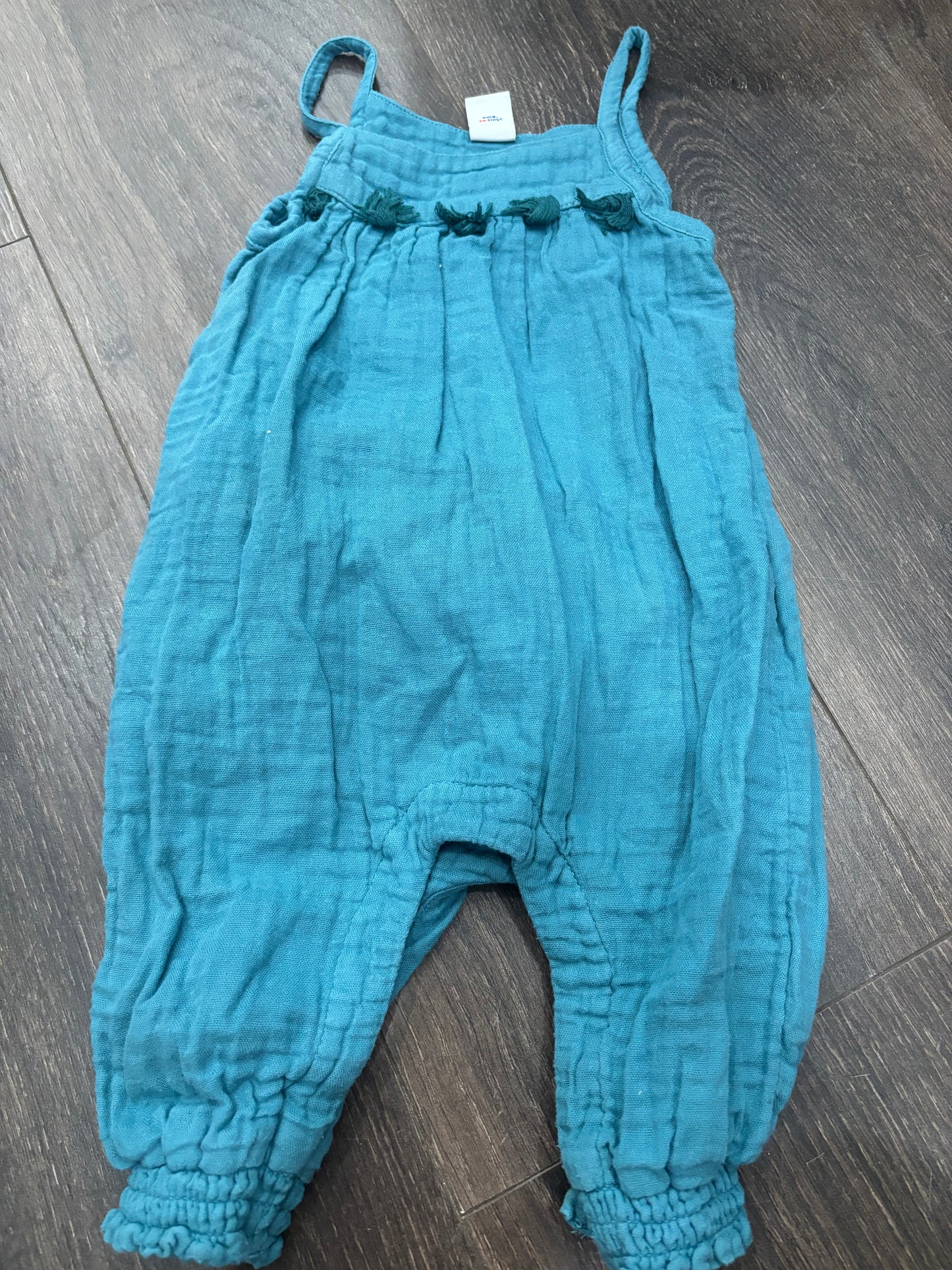 old navy 3-6m