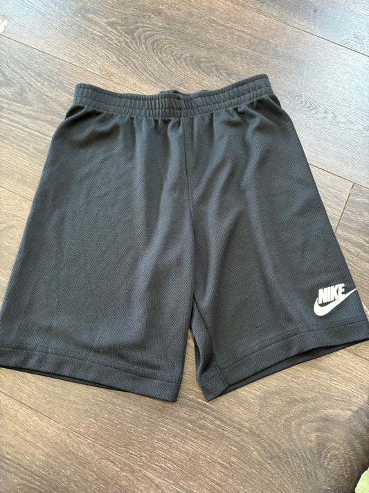 Nike large 7