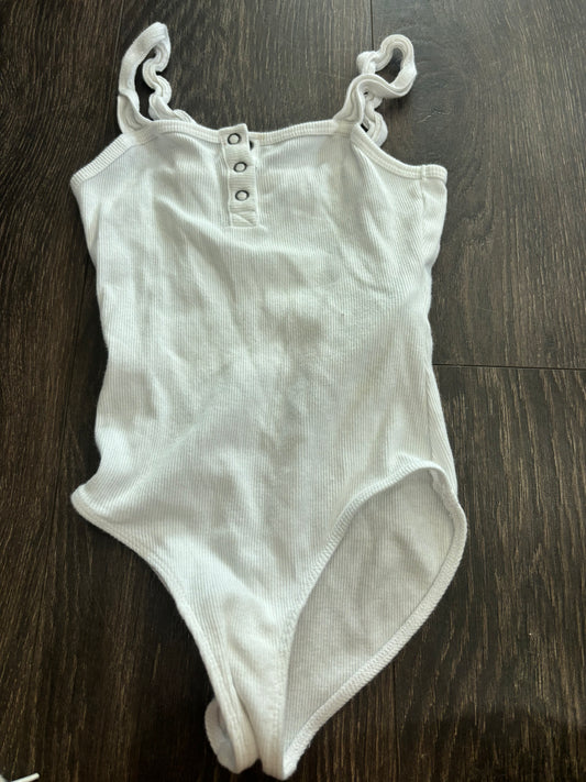 abercrombie kids 5/6 super small hole by button