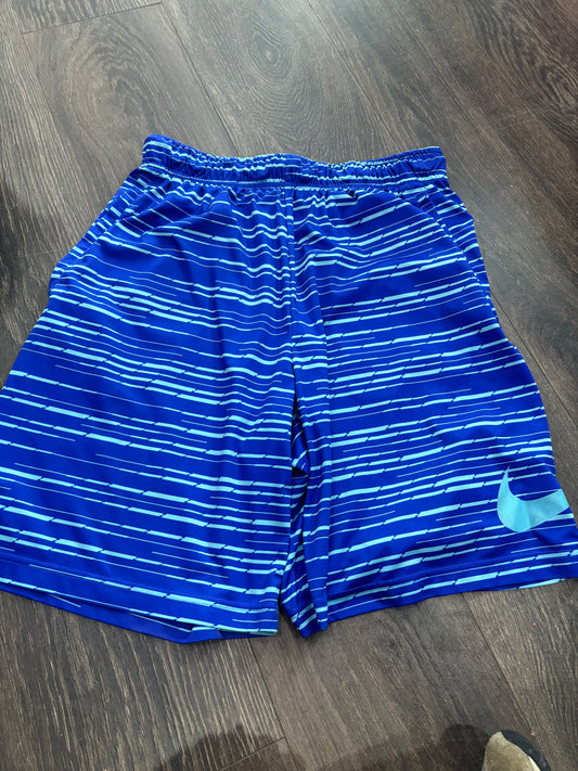 nike large