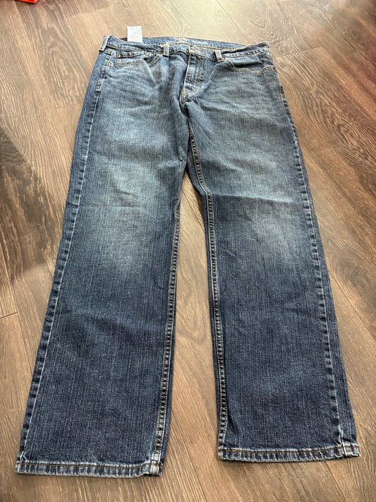 Levi 36x32