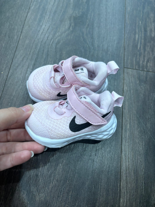 nike 2C