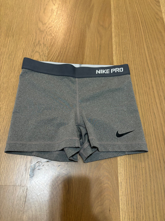 nike pro small