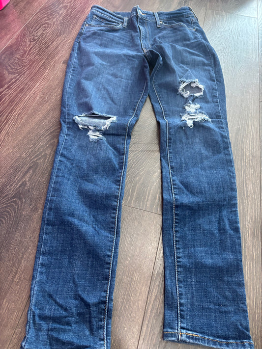 Levi size 31
