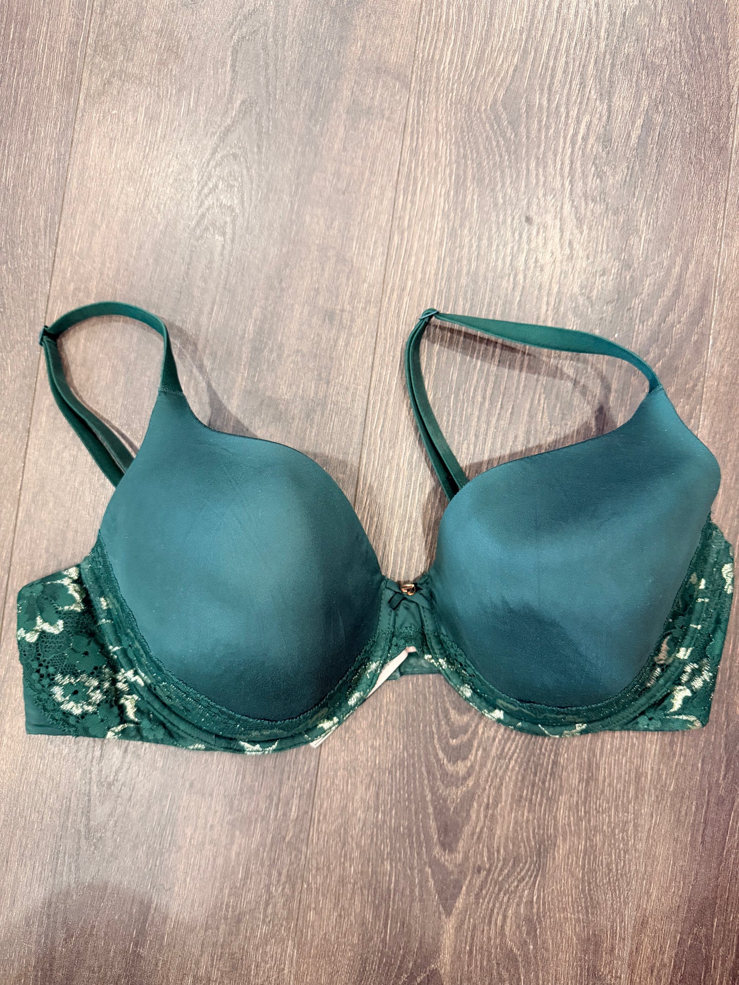 Victoria’s Secret 38D