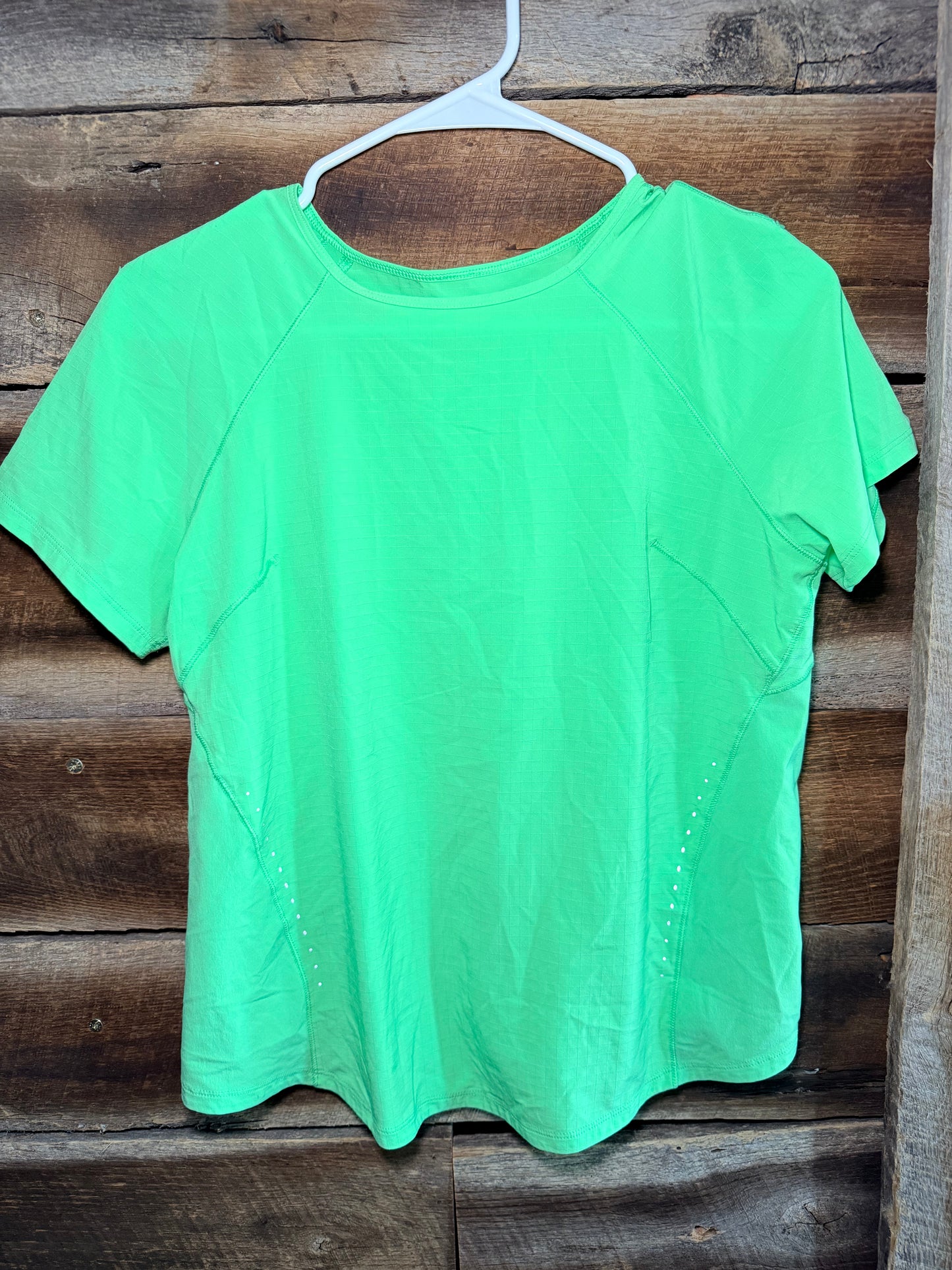 Lululemon Lightweight Stretch Running shirt size 6 retail $68
