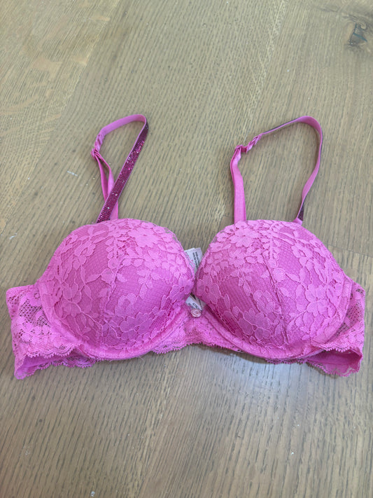 Victoria’s secret 34B