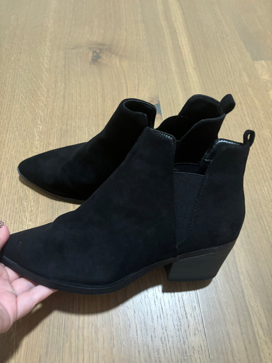 universal thread 8.5