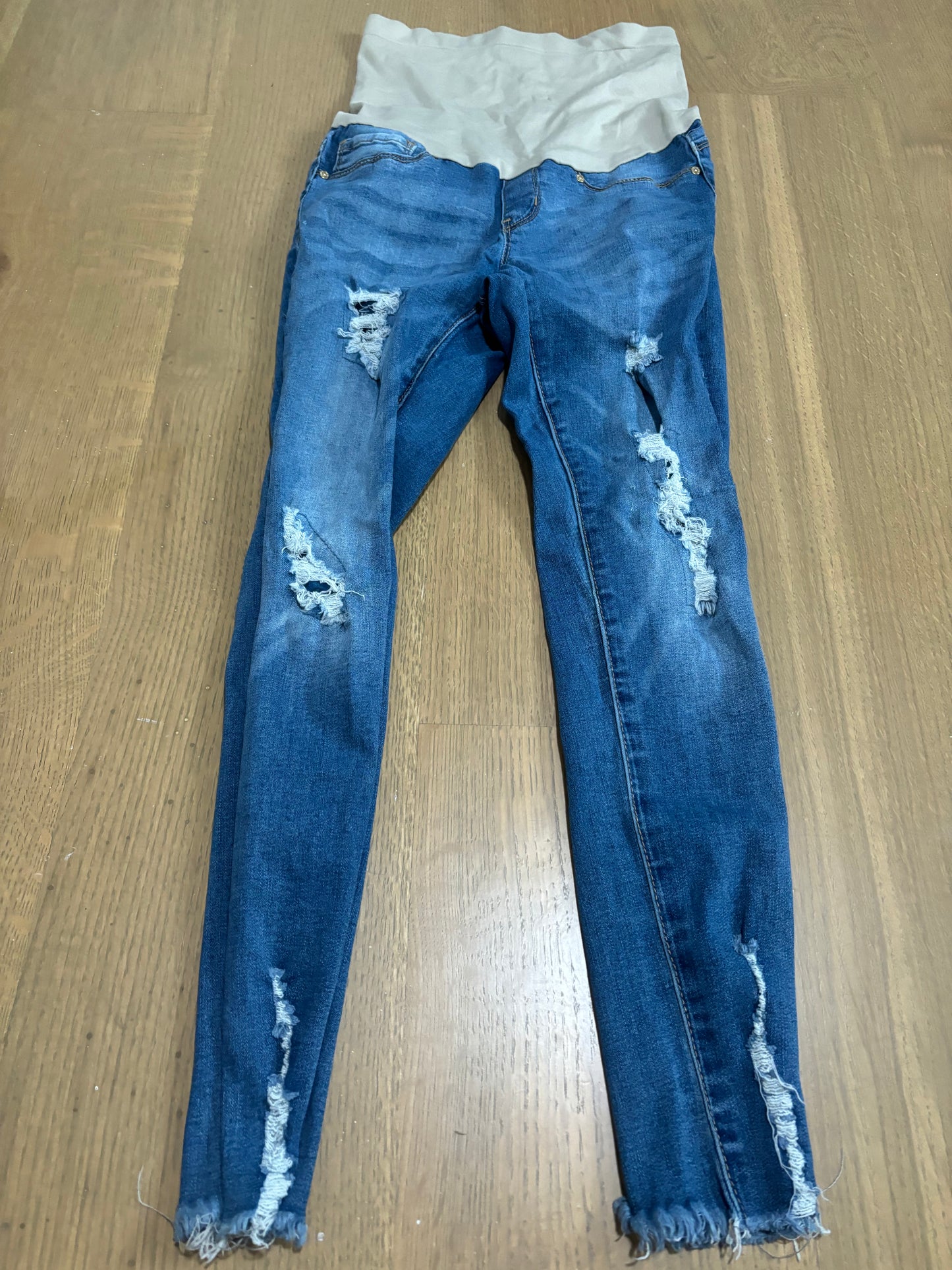 Blue Savvy small maternity