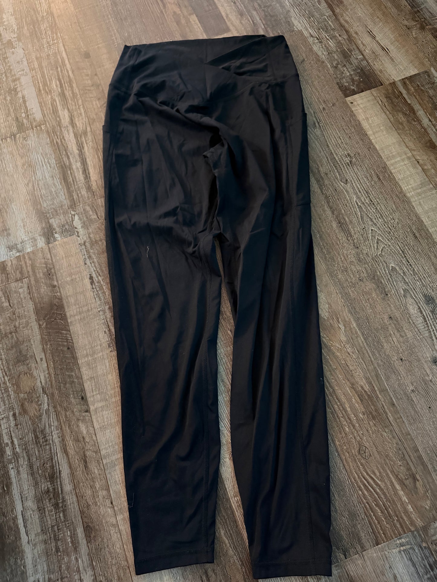 size xl - crossover waist with pockets