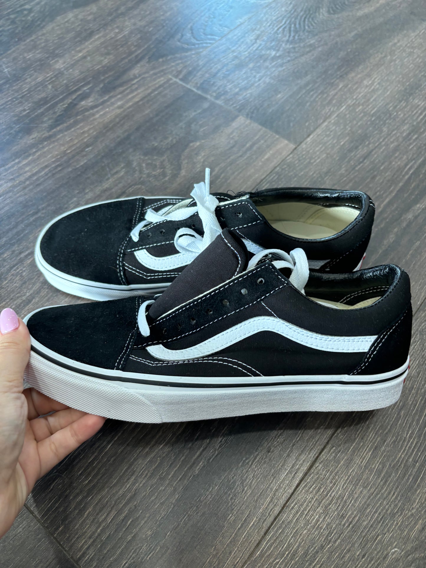 NWT Vans size 10