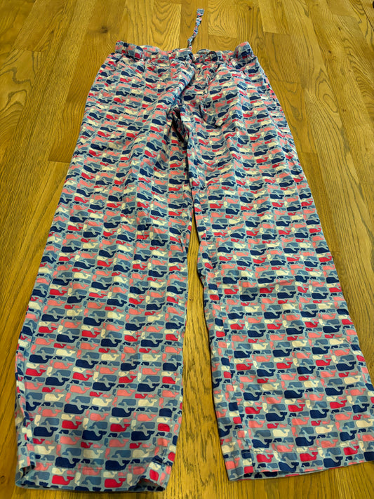 Vineyard Vines medium