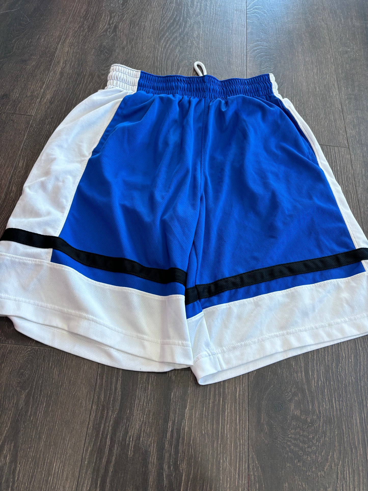 Nike shorts medium