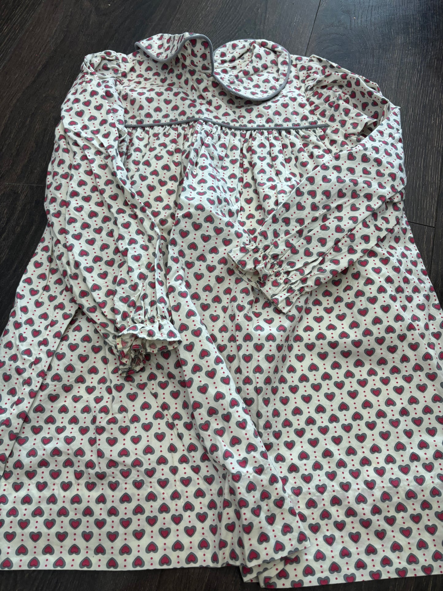 Remember Nguyen size 6